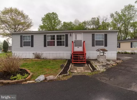 1446 Gibson Road #T A-49, Bensalem, PA 19020