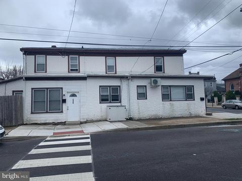 342 Wood St, Bristol, PA 19007