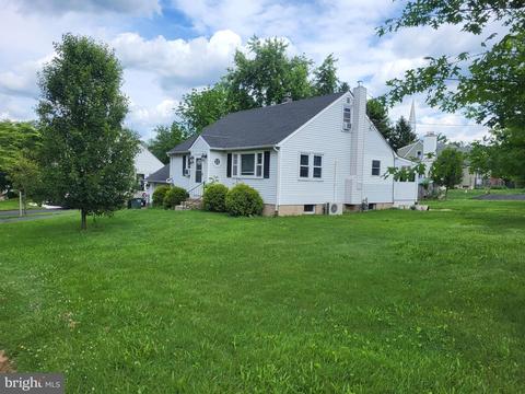 505 Feaster Ave, Feasterville Trevose, PA 19053