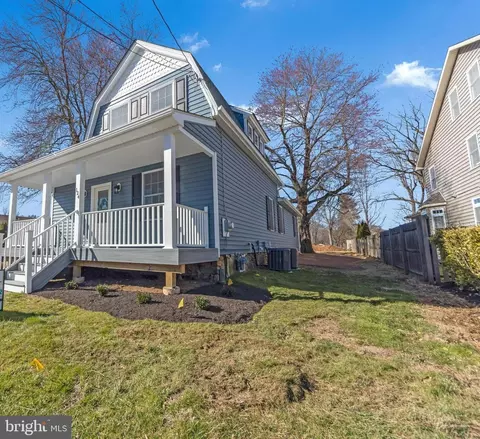 124 S Green St, Langhorne, PA 19047