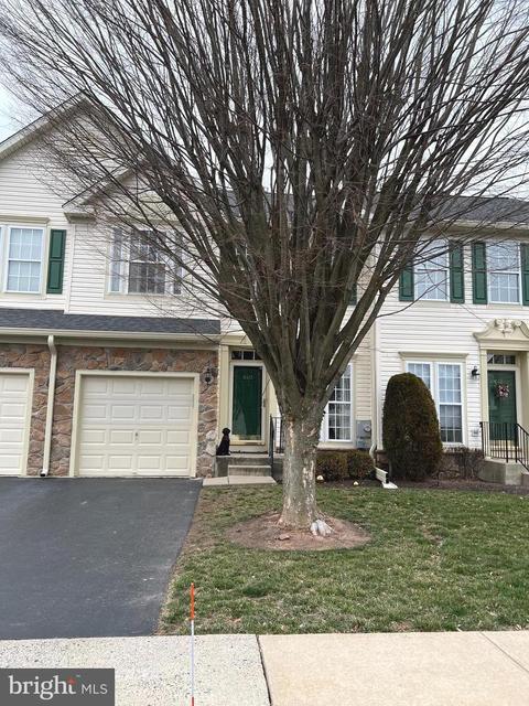 640 Tulip Dr, Warrington, PA 18976