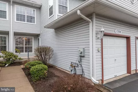 1704 Waterford Rd, Yardley, PA 19067
