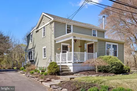 416 Pebble Hill Rd, Doylestown, PA 18901