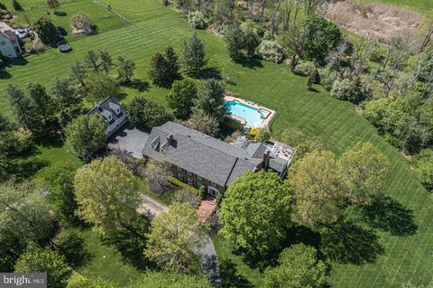 123 Timber Ridge Rd, Newtown, PA 18940
