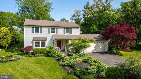 43 Clemens Rd, Doylestown, PA 18901