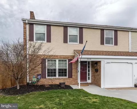 3228 Lisa Turn, Bensalem, PA 19020