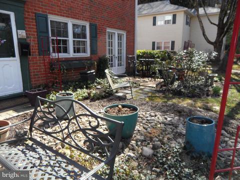 1809 Yardley Cmns, Yardley, PA 19067