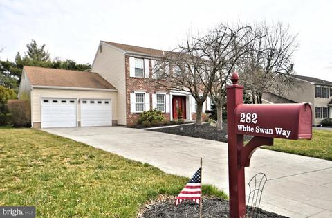 282 White Swan Way, Langhorne, PA 19047