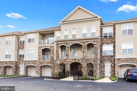 1206 Knox Ct #1206, Warwick, PA 18974