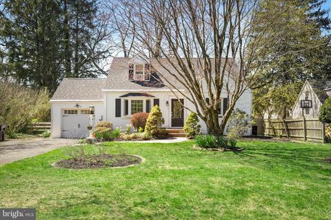 1213 Pine Grove Rd, Yardley, PA 19067