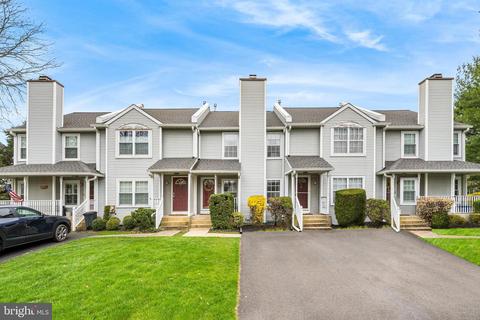 53 Violet Ln, Newtown, PA 18940