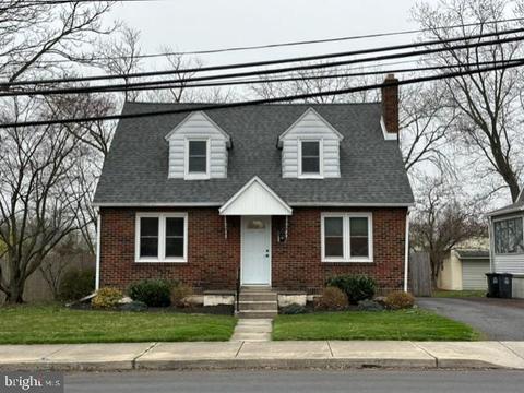 66 N Main St, Quakertown, PA 18951