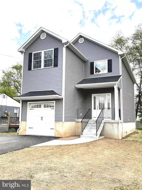 1928 Lincoln Ave, Croydon, PA 19021
