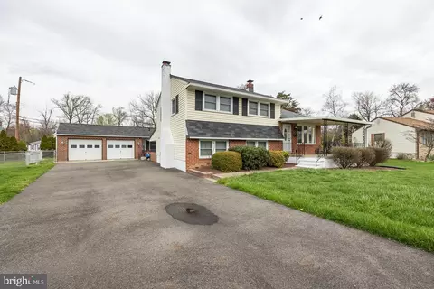 3109 Midway Ln, Bristol, PA 19007