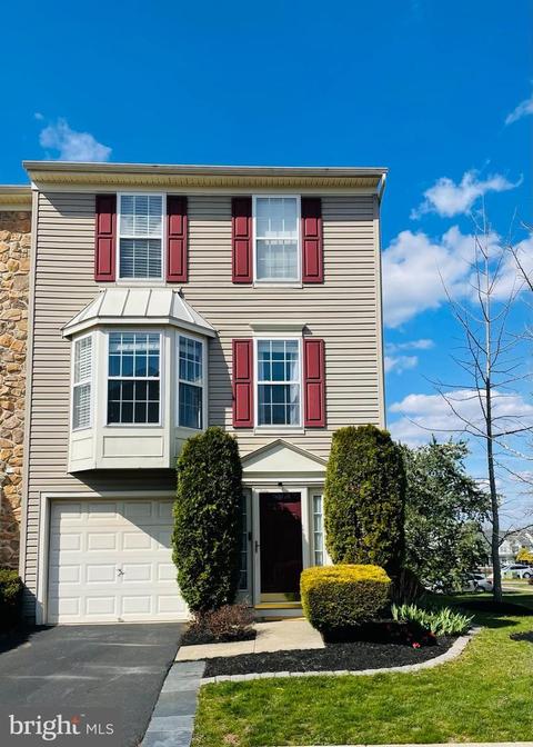 414 Terrace Dr, Quakertown, PA 18951