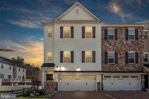 133 Carters Mill Rd, Trevose, PA 19053
