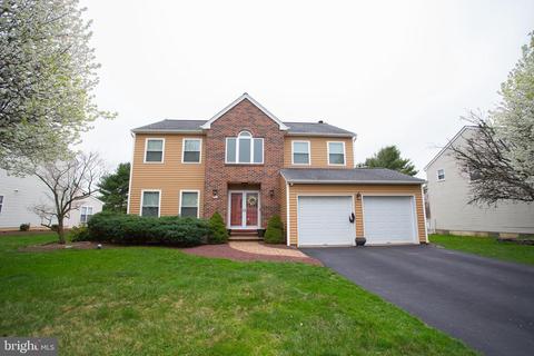 564 Grant St, Newtown, PA 18940