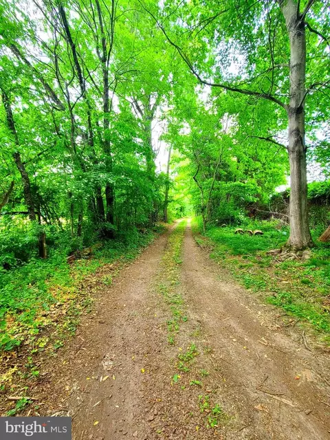 1475 Langhorne Yardley Rd, Langhorne, PA 19047