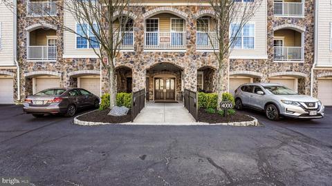 4304 Knox Ct #4304, Warwick, PA 18974