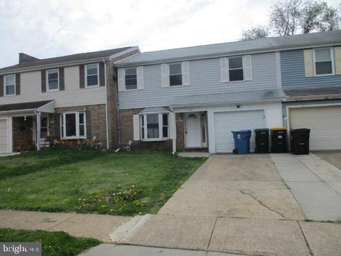 6321 John Hancock Ct, Bensalem, PA 19020