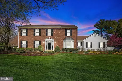 22 Gaelic, Holland, PA 18966