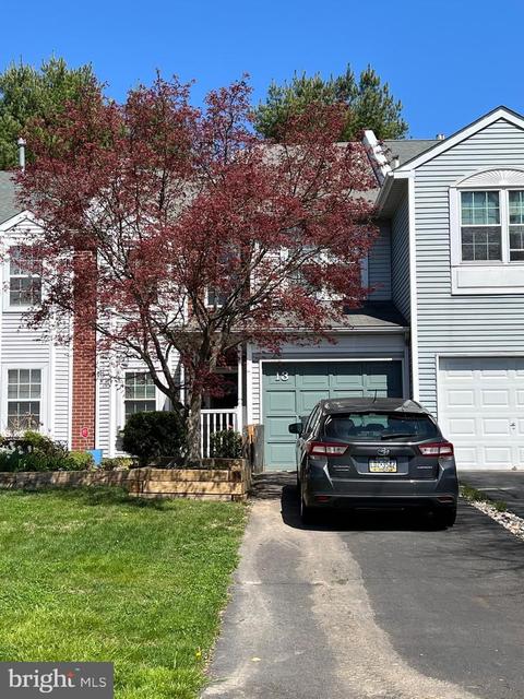 13 Aster Way, Newtown, PA 18940