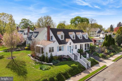 501 N Lafayette Ave, Morrisville, PA 19067