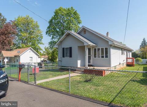 4635 Oak Ave, Feasterville Trevose, PA 19053