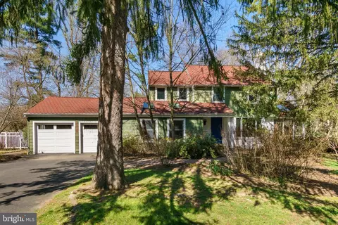 1010 Buckingham Way, Yardley, PA 19067