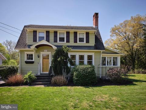 1219 Easton Rd, Riegelsville, PA 18077