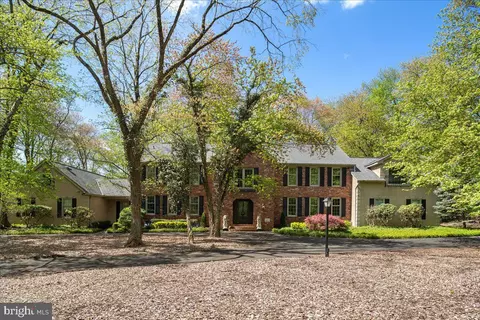 1980 Guinea Ln, Jamison, PA 18929 photo 2