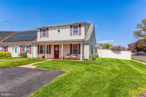 5738 Keenan Ct, Bensalem, PA 19020
