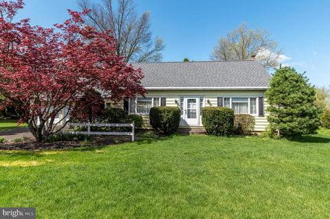 2064 Portzer Rd, Quakertown, PA 18951
