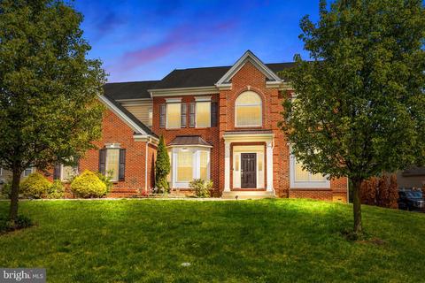 1228 William Penn Dr, Bensalem, PA 19020