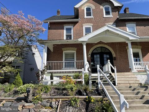 48 E Fairview Ave, Sellersville, PA 18960