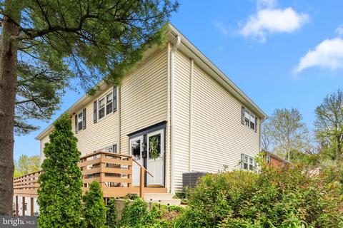 904 Yardley Cmns, Yardley, PA 19067