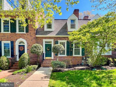 39 Commanders Dr #53, Washington Crossing, PA 18977