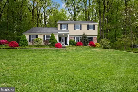 4294 S Southview Ln, Doylestown, PA 18902
