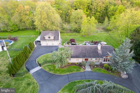 107 S Shady Retreat Rd, Doylestown, PA 18901