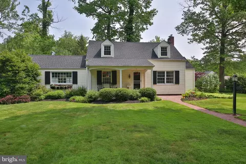 1000 Wood St, Yardley, PA 19067