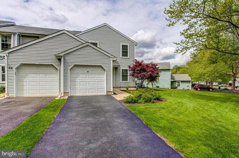 25 Carousel Cir, Doylestown, PA 18901