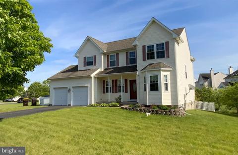 1330 Wildflower Way, Quakertown, PA 18951