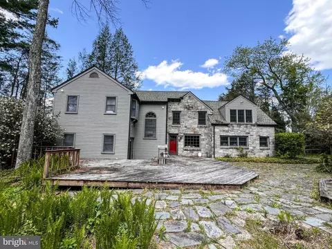 474 Lurgan Rd, New Hope, PA 18938