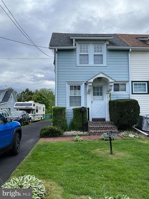 1070 Cedar Ave, Bensalem, PA 19020