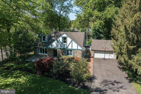 16 Berkley Dr, Yardley, PA 19067