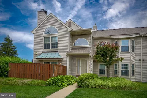 2006 Brookhaven Dr, Yardley, PA 19067