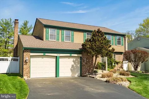 1009 Morton Pl, Bensalem, PA 19020
