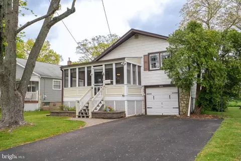 509 Sunnemeade Ave, Warminster, PA 18974