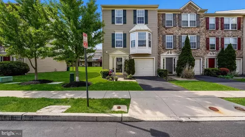 249 Windsor Ct, Quakertown, PA 18951
