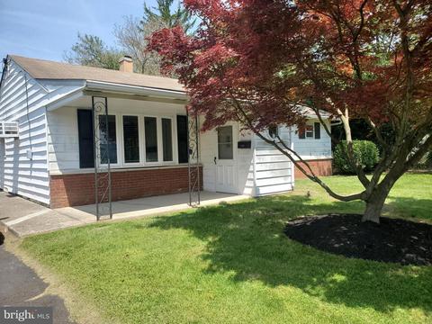 1501 Lincoln Ave, Croydon, PA 19021